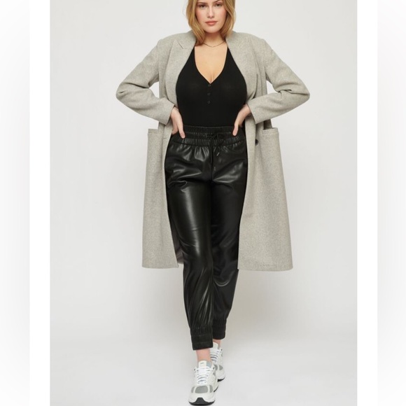 DYNAMITE | Sacha high waist faux leather joggers - Picture 7 of 13
